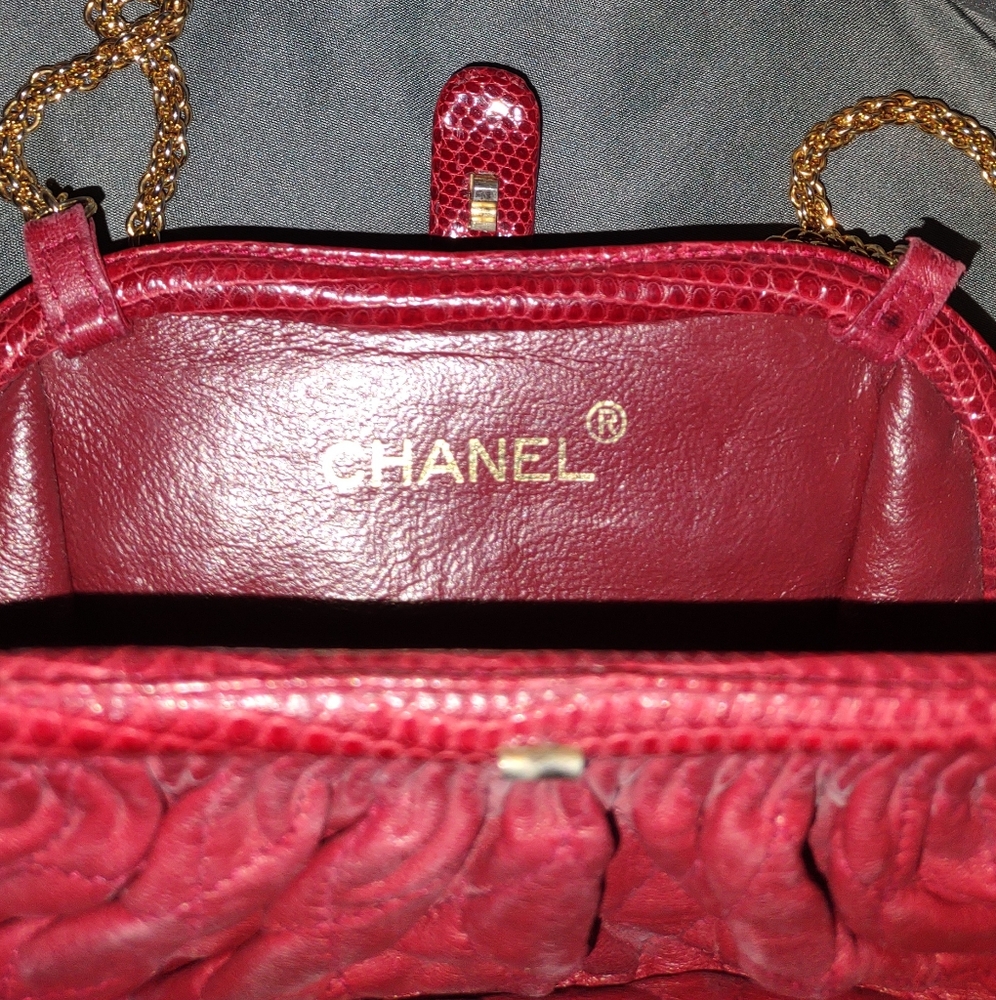 Chanel vintage clutch - Picture 2 of 3